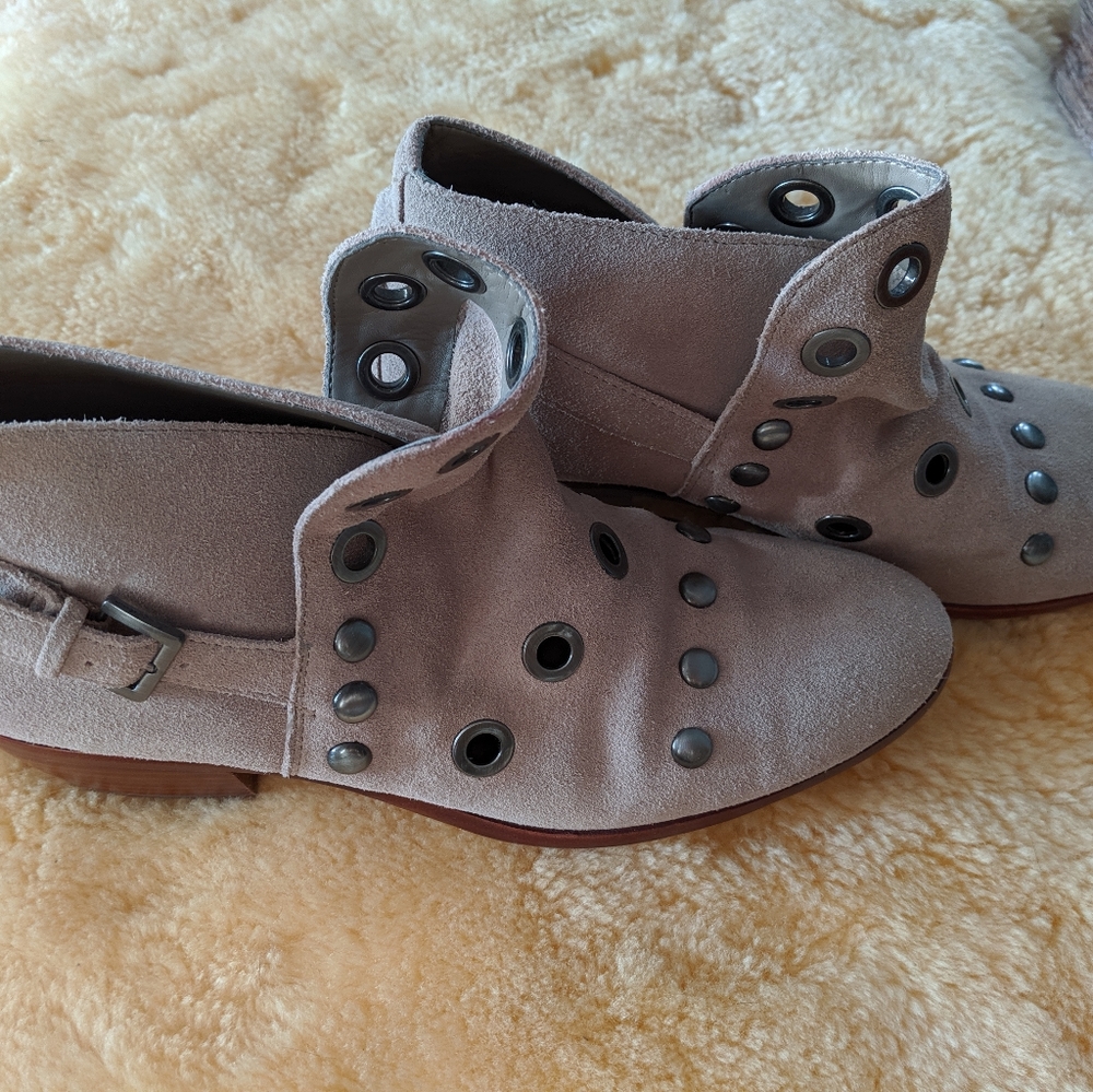 Sam Edelman Grey Suede Booties